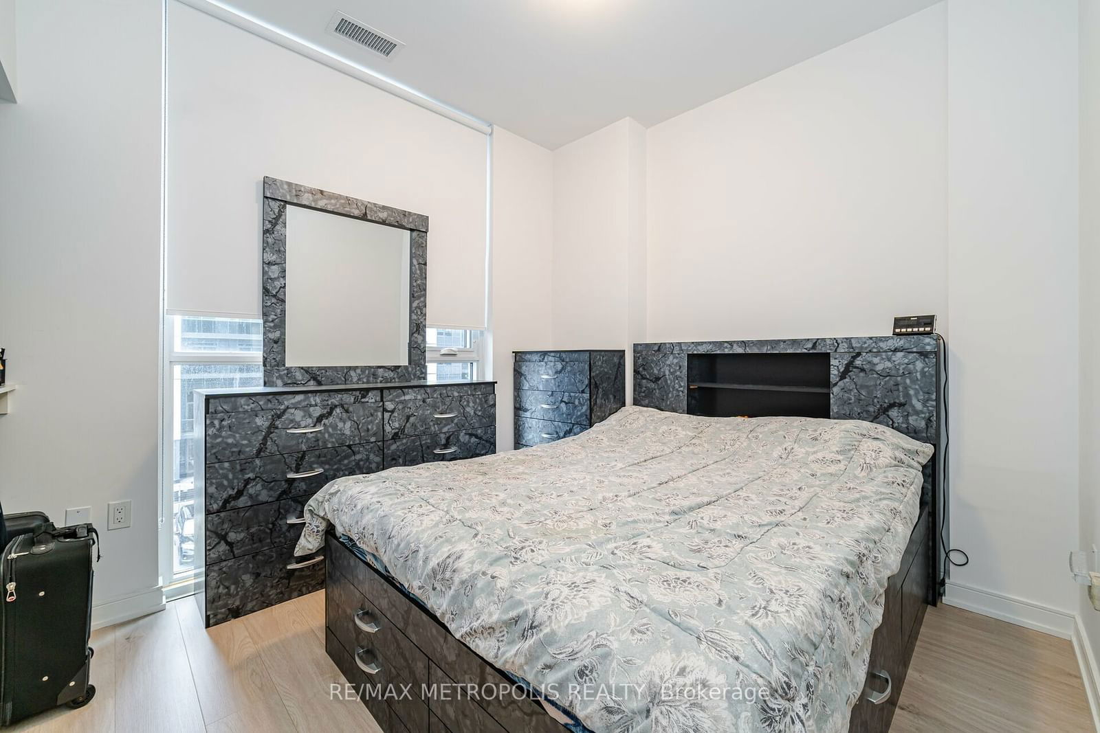 8 Nahani Way, unit 321 for sale - image #19