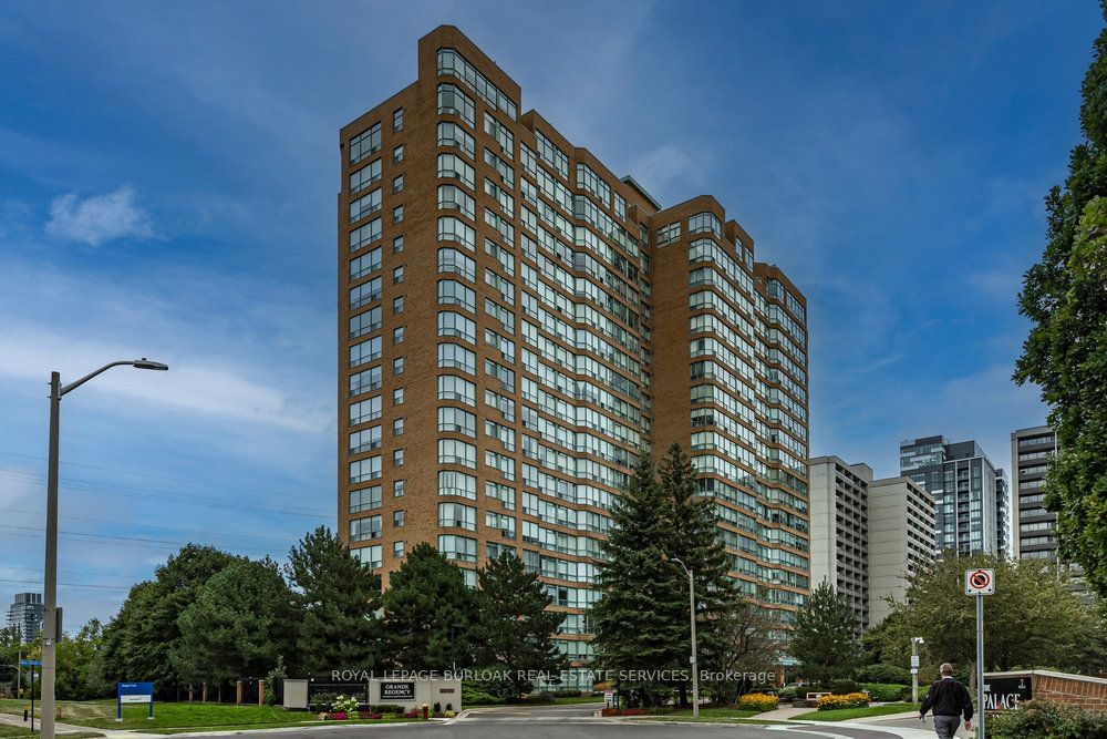 1276 Maple Crossing Blvd S, unit PH3 for sale - image #1