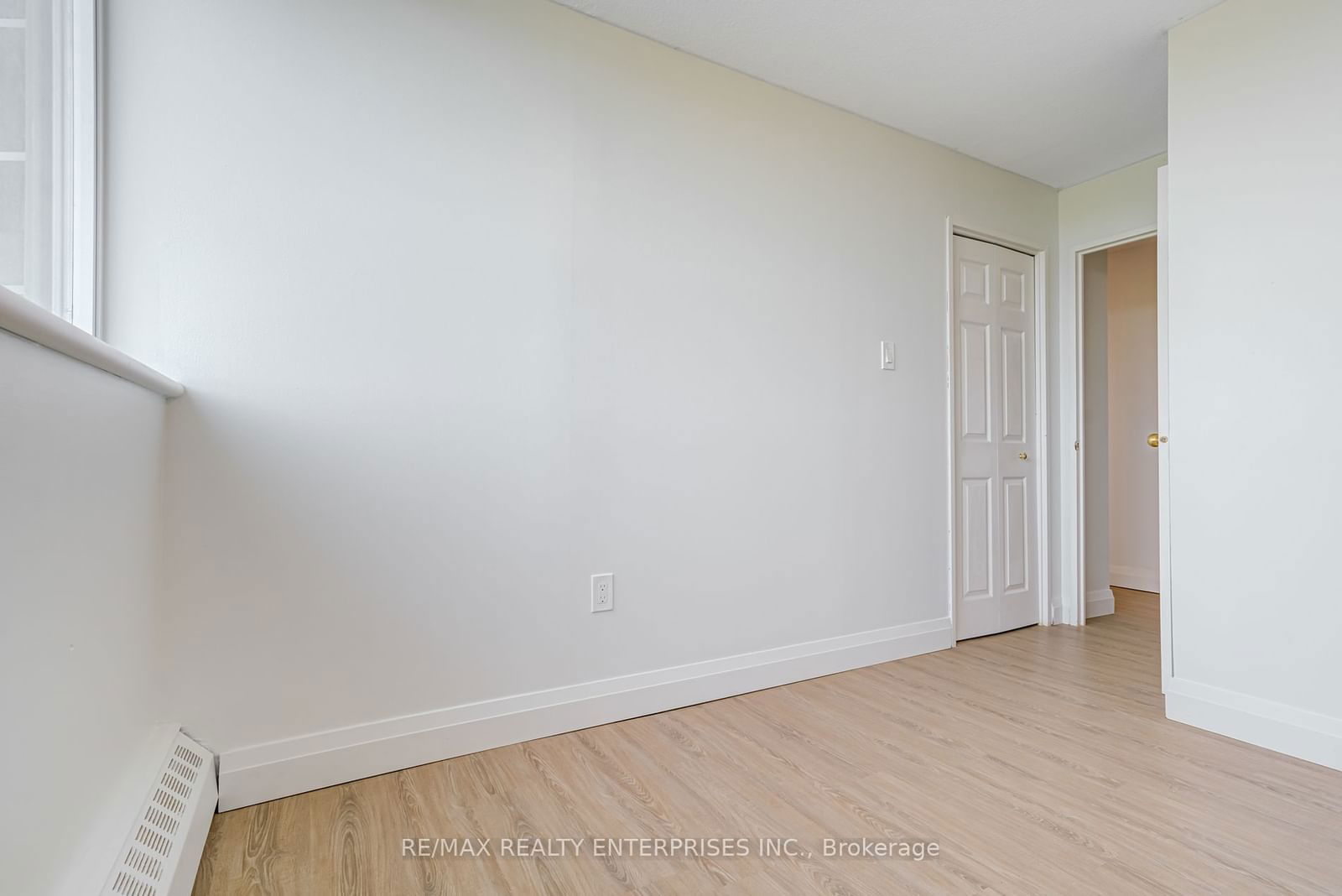 530 Lolita Gdns, unit 907 for sale - image #25