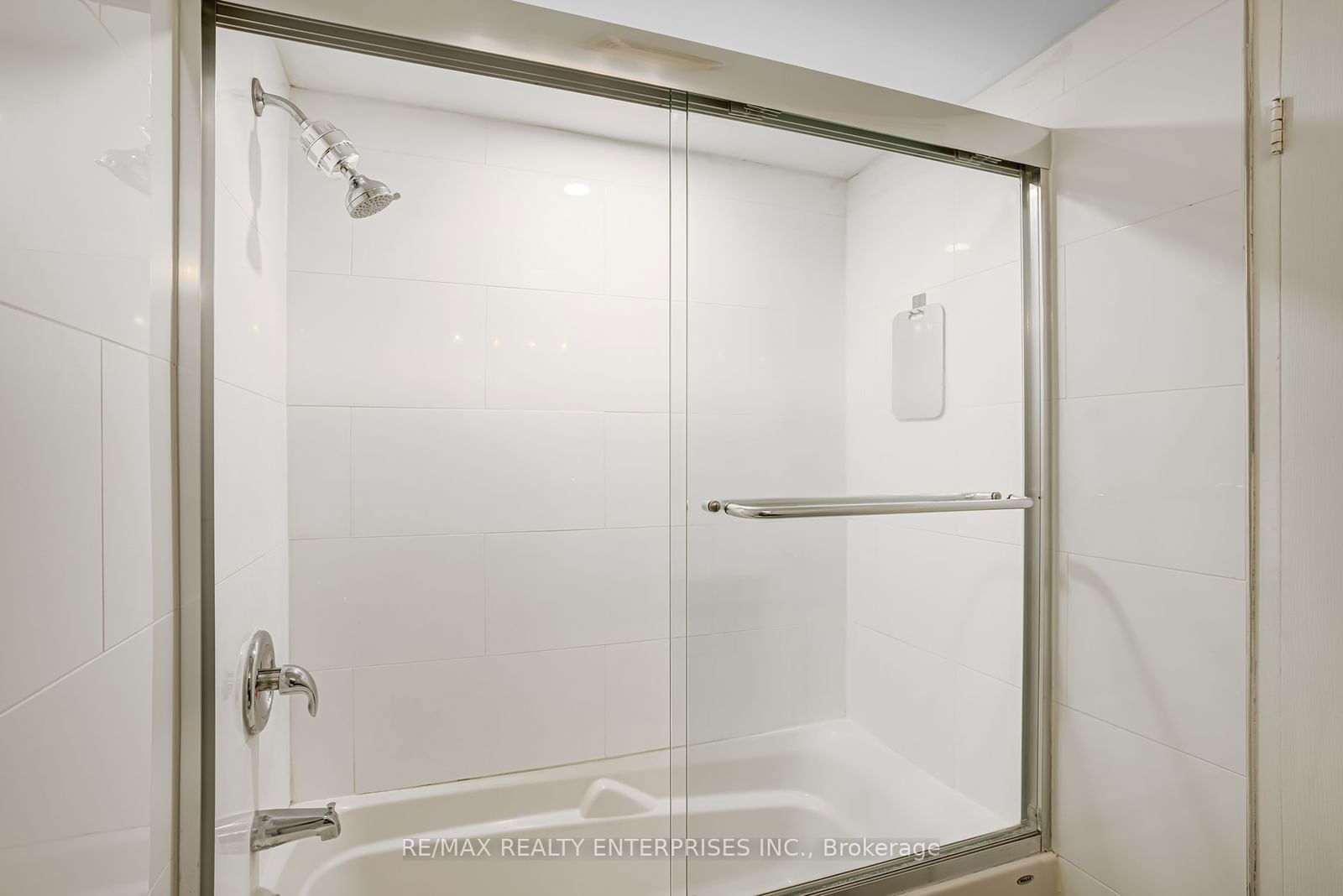 530 Lolita Gdns, unit 907 for sale - image #27