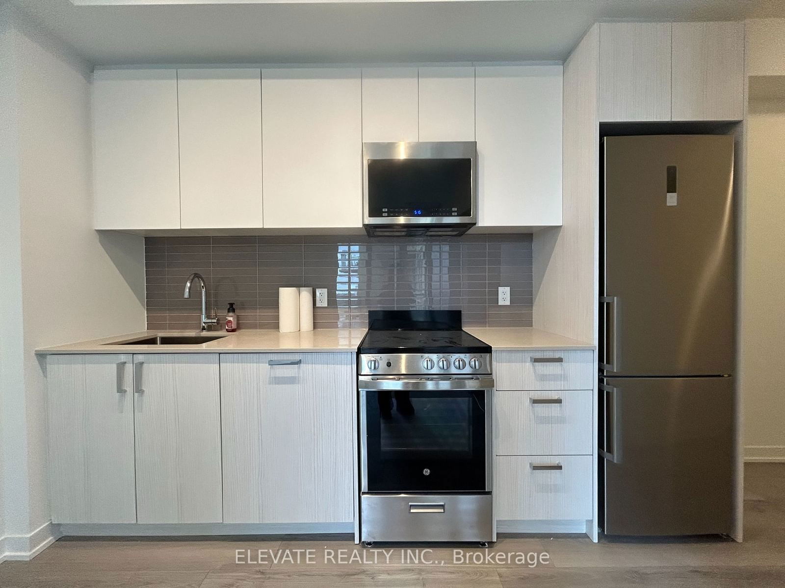 1787 St Clair Ave W, unit 1003 for rent