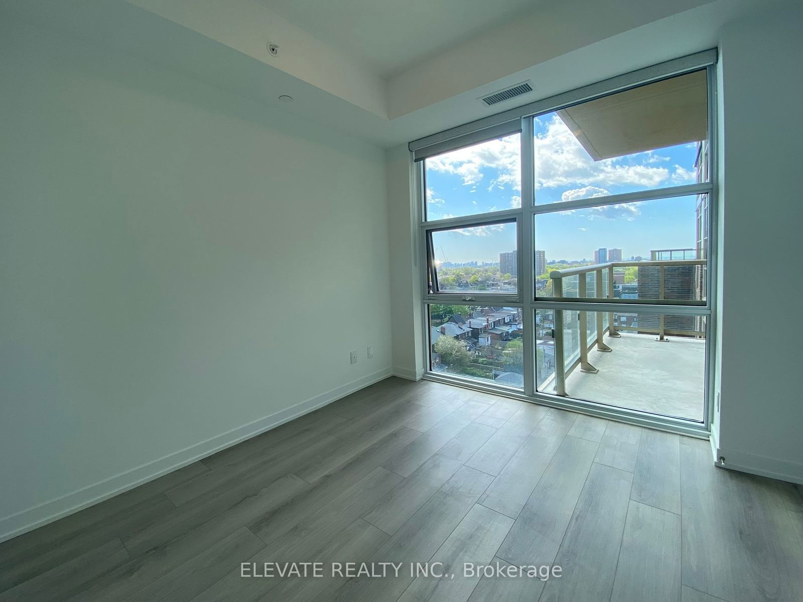 1787 St Clair Ave W, unit 1003 for rent - image #3