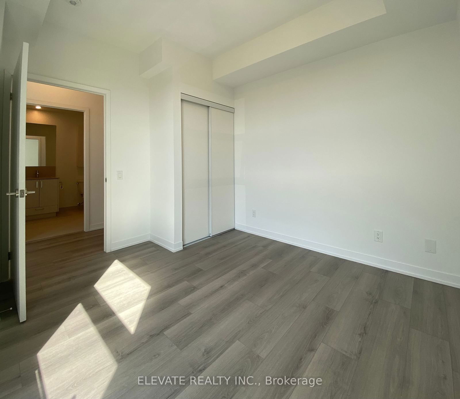 1787 St Clair Ave W, unit 1003 for rent - image #4