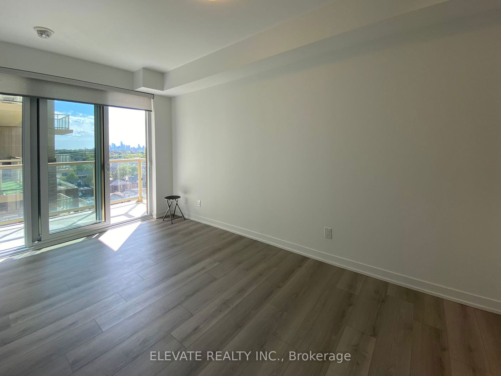 1787 St Clair Ave W, unit 1003 for rent