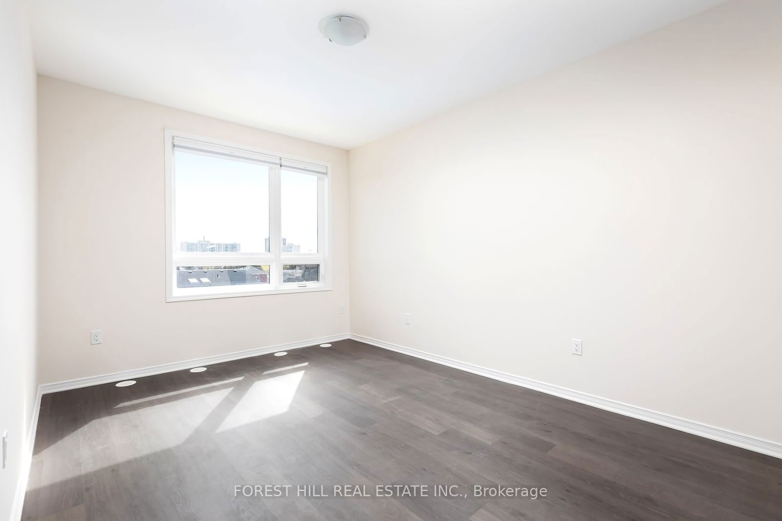 1100 Briar Hill Ave, unit 307 for rent - image #10