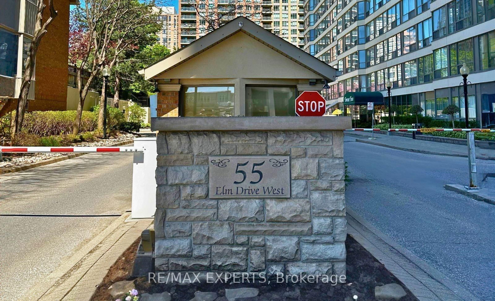 55 Elm Dr, unit 1403 for rent - image #2