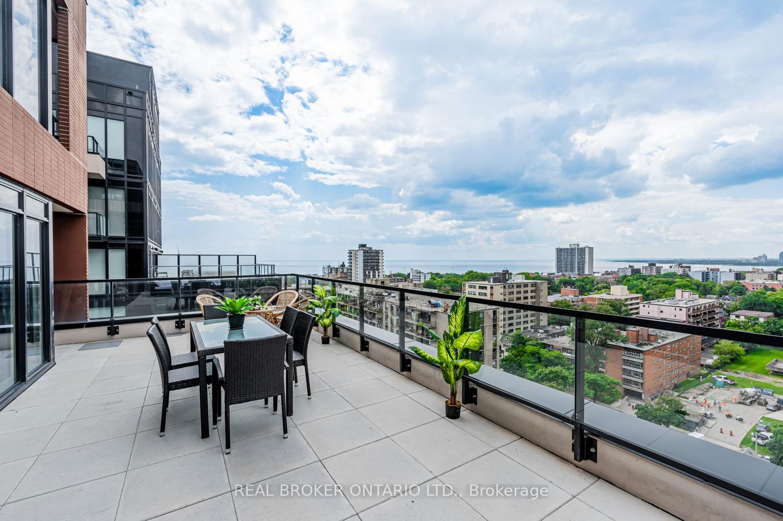 270 Dufferin St, unit 1213 for sale - image #25