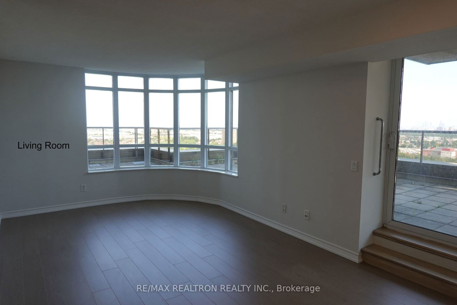 710 Humberwood Blvd, unit 2605 for rent - image #3