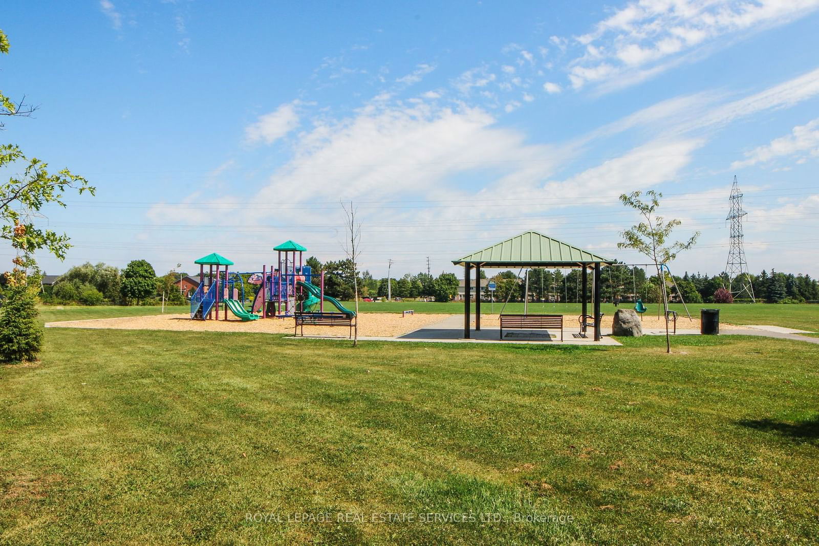 Paddington Park, Burlington, Toronto