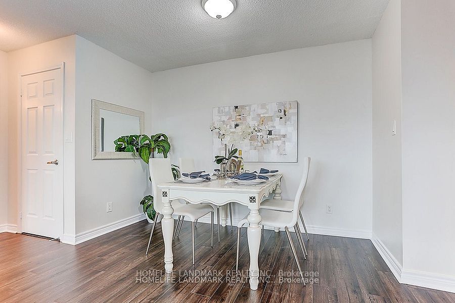 208 Enfield Pl, unit 2907 for sale - image #10