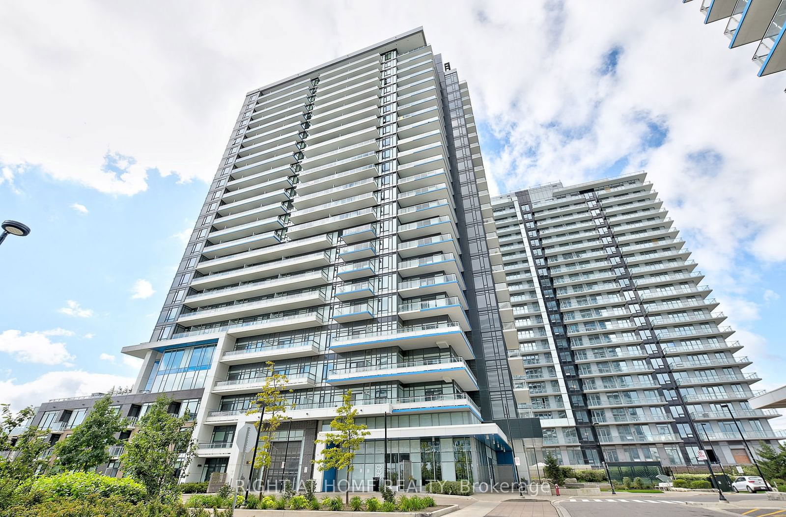 2560 Eglinton Ave W, unit 1812 for rent - image #1