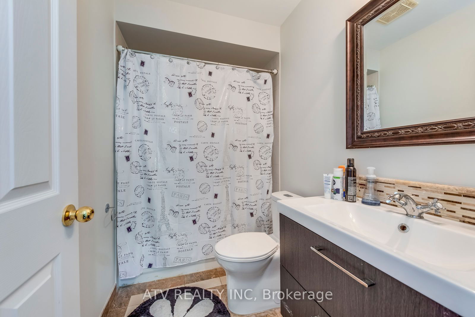 1015 JOHNSONS Lane, unit 7 for rent - image #22