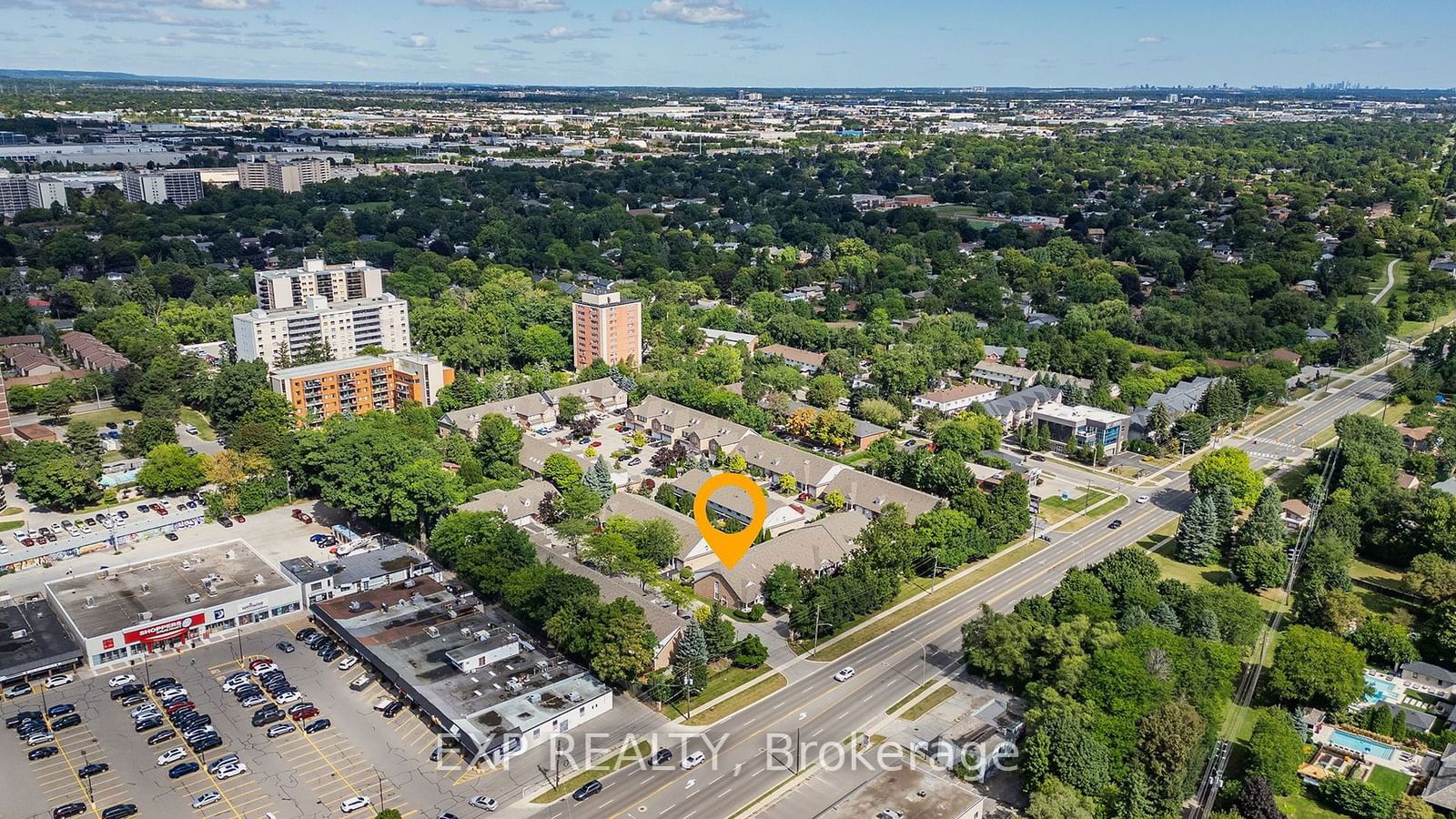 Barrington Square Townhomes, Burlington, Toronto