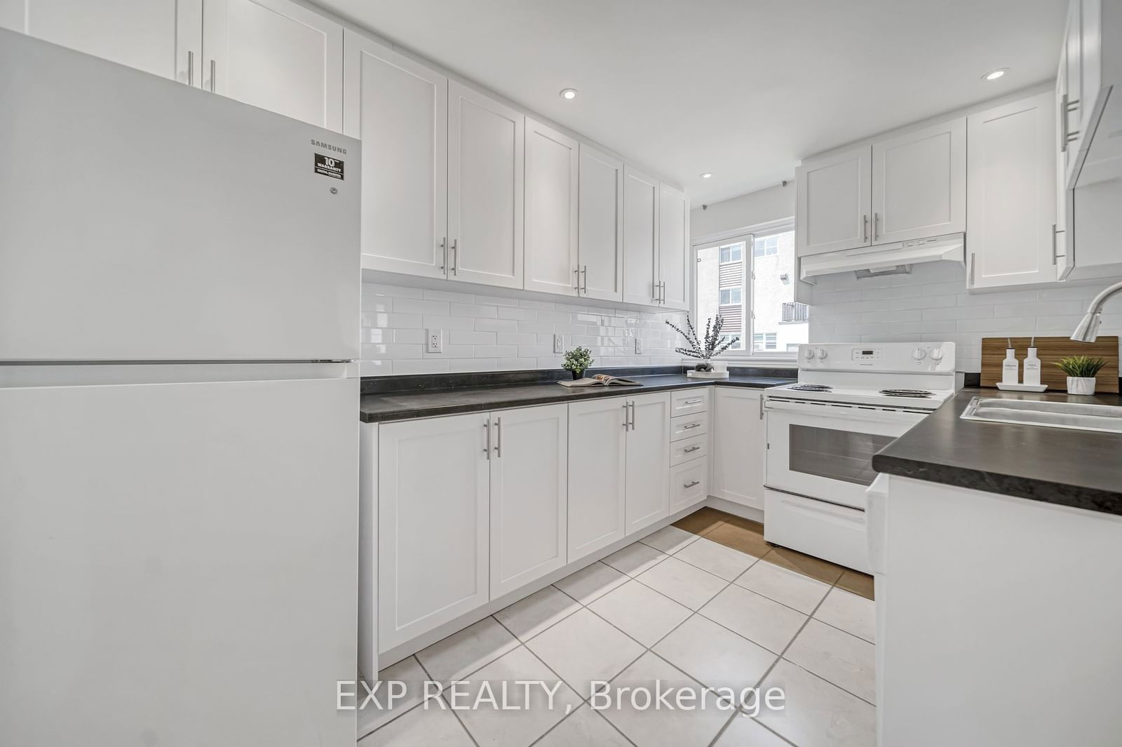 1055 Dundas St E, unit 208 for sale - image #18