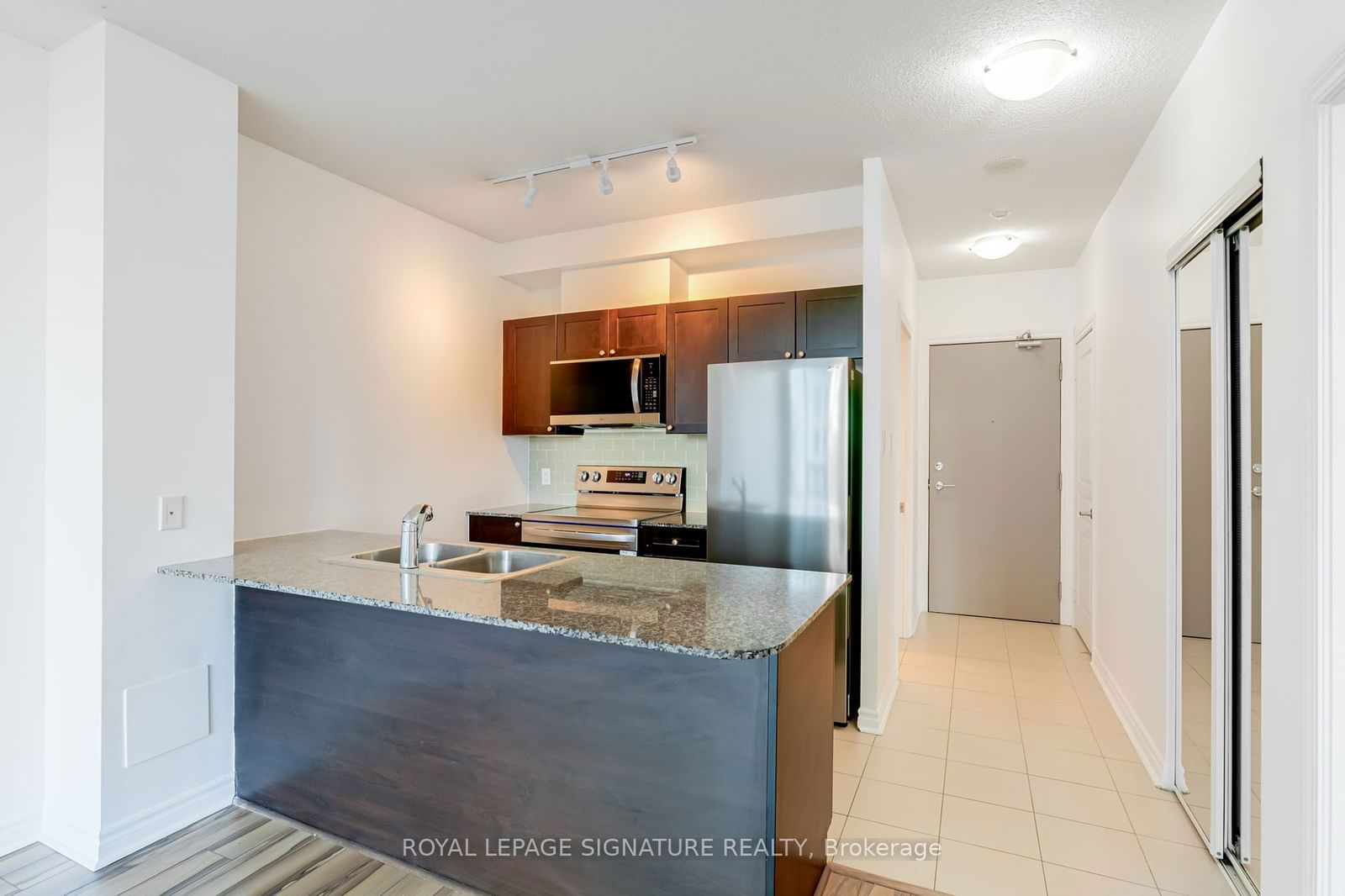 3525 Kariya Dr, unit 217 for sale - image #9