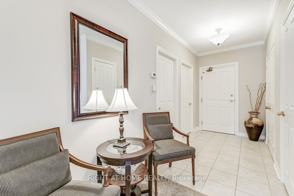 1998 Ironstone Dr, unit 409 for sale - image #7