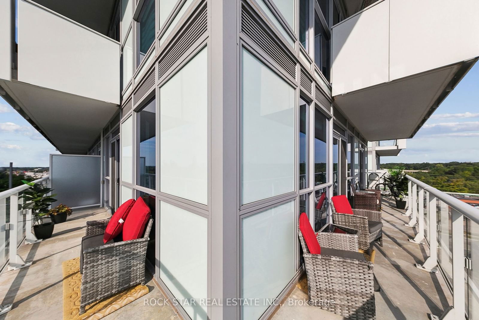 65 Speers Rd, unit 705 for sale - image #26