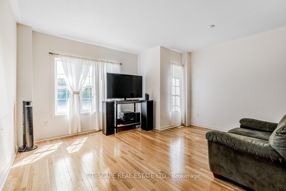 3045 Breakwater Crt, unit 6 for sale - image #4