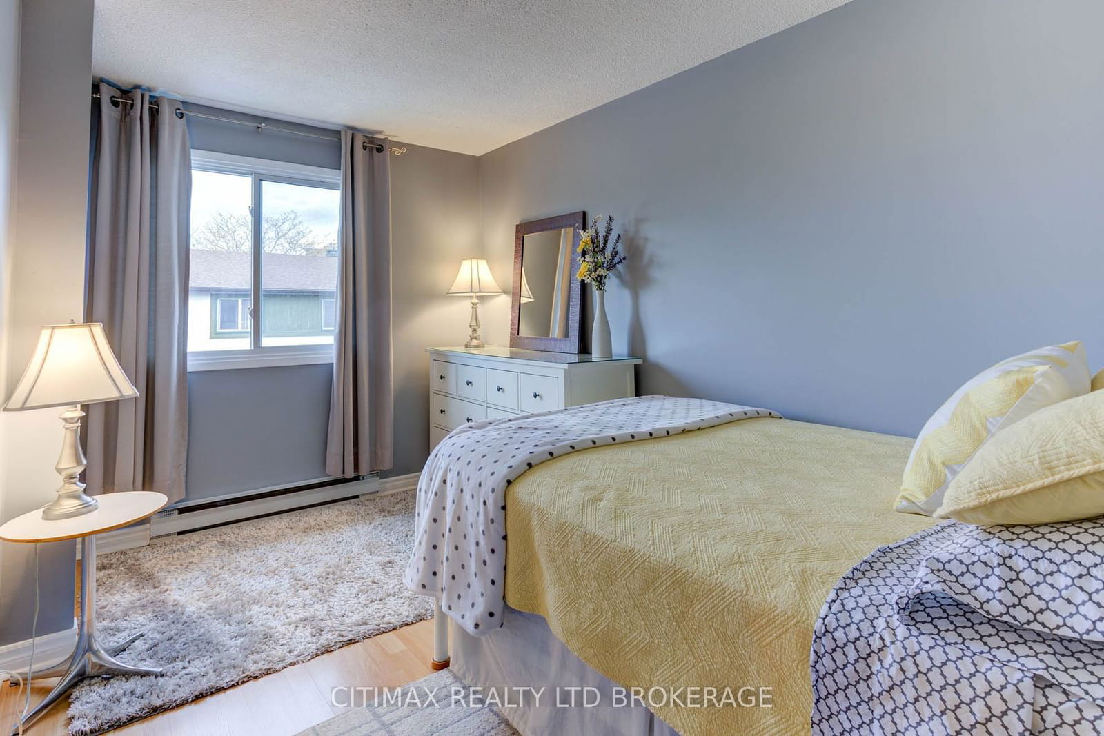 2651 Aquitaine Ave, unit 14 for sale - image #33