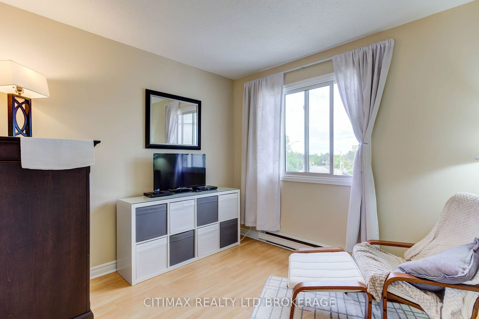 2651 Aquitaine Ave, unit 14 for sale - image #34