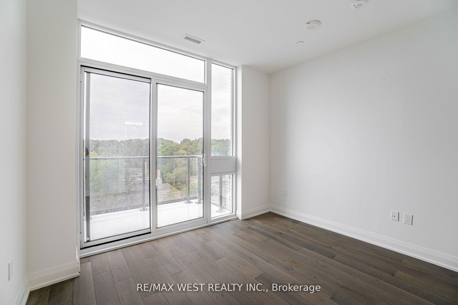 293 The Kingsway, unit PH 904 for sale - image #16