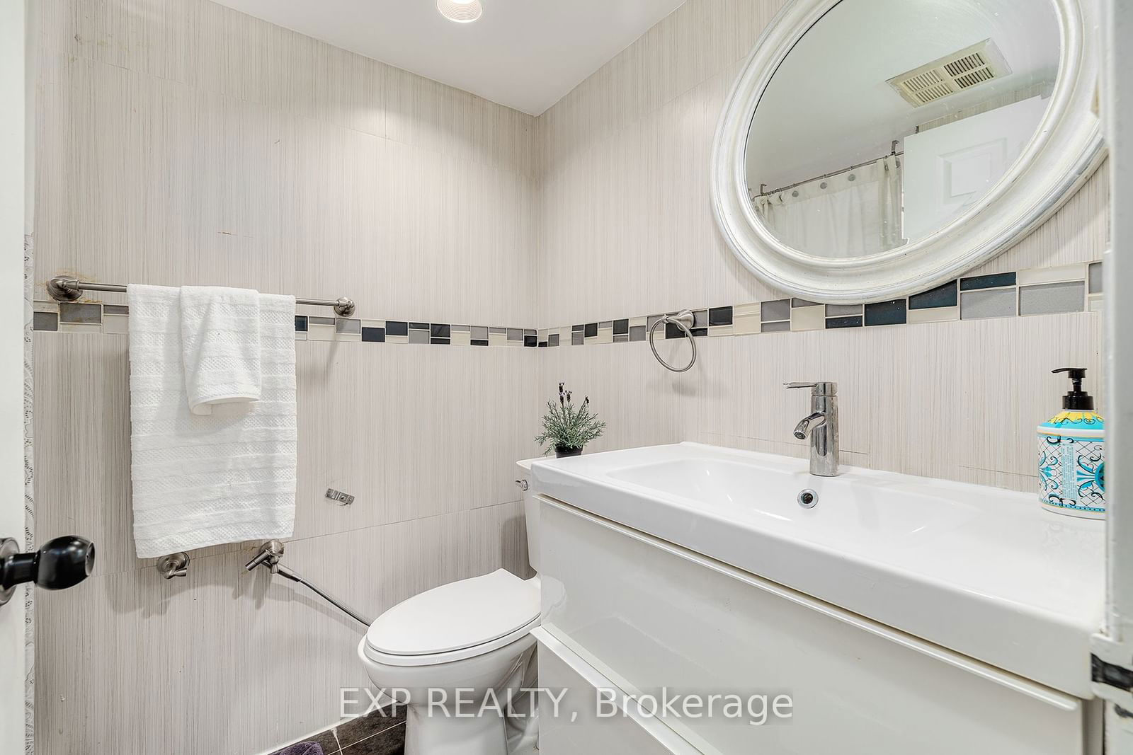 4470 Tucana Crt, unit 1107 for sale - image #15