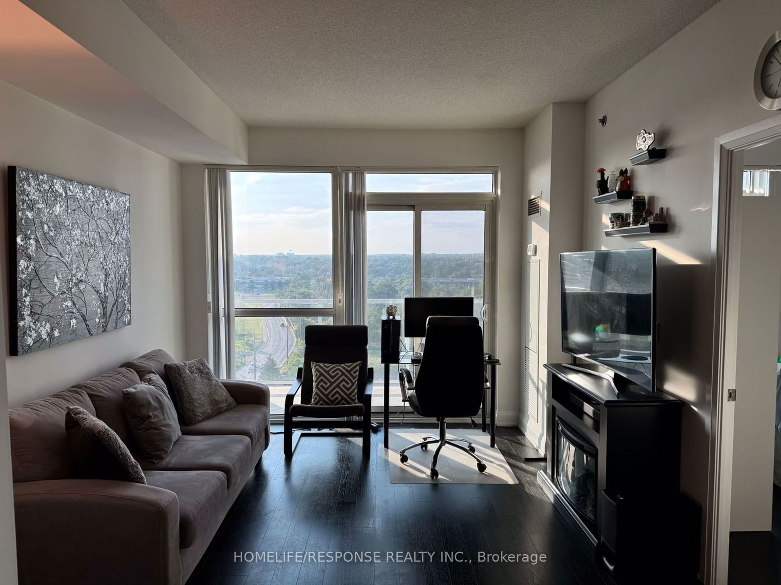 65 SPEERS Rd, unit 1112 for rent - image #6