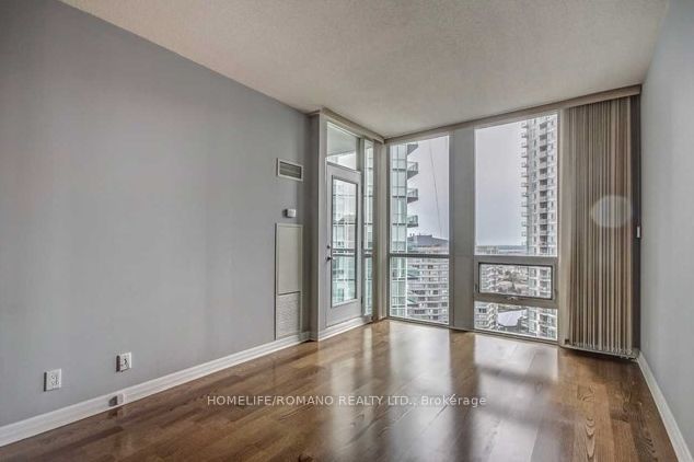 220 Burnhamthorpe Rd, unit 1605 for rent - image #9