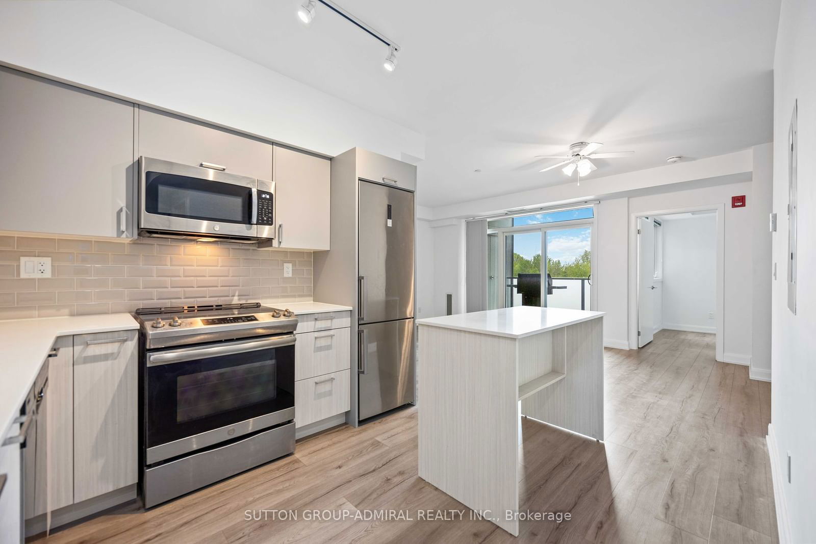 385 Osler St, unit 315 for sale - image #14