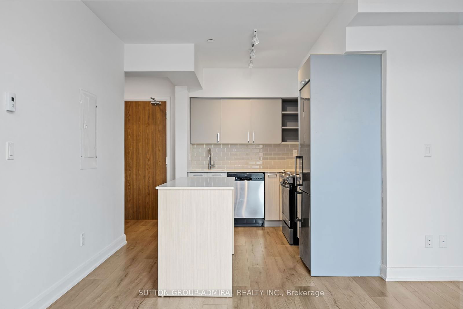 385 Osler St, unit 315 for sale - image #21