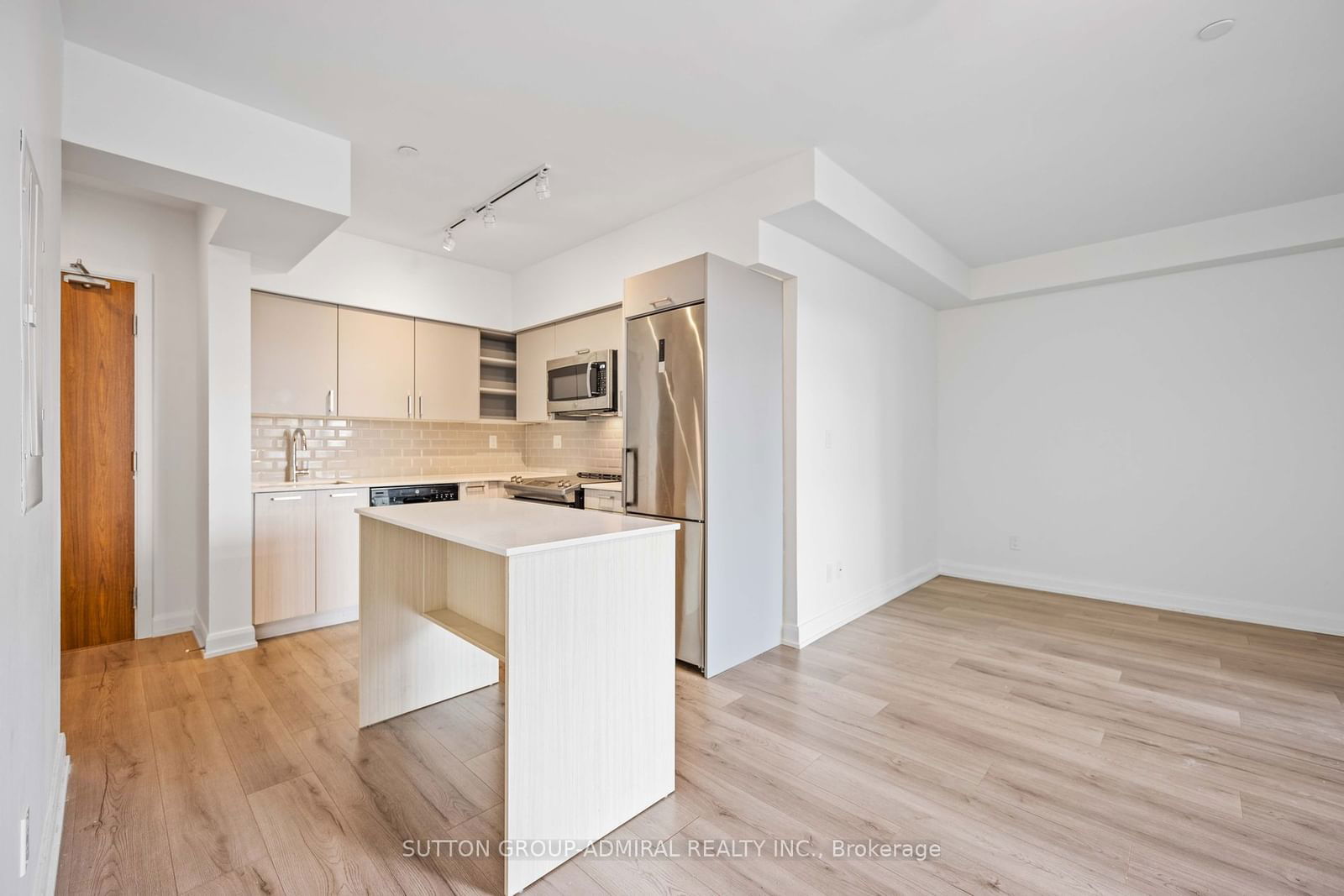 385 Osler St, unit 315 for sale - image #7