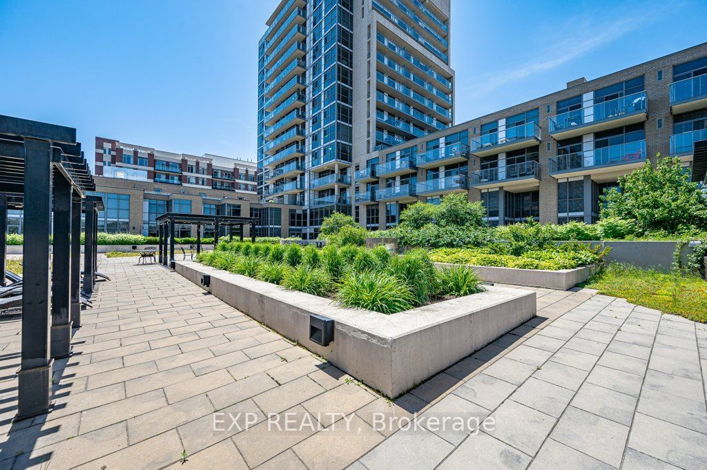 1940 Ironstone Dr, unit 904 for sale - image #15