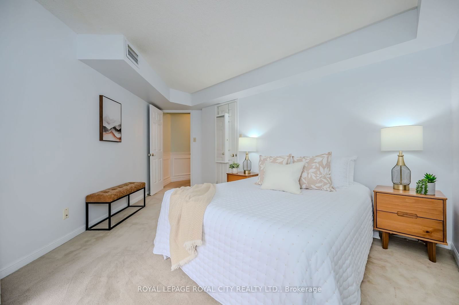 55 Kingsbridge Garden Circ, unit 406 for sale - image #30