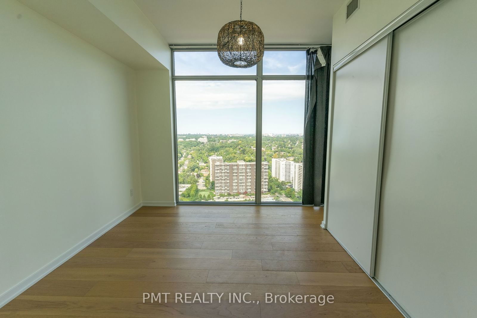 105 The Queensway, unit 3311 for rent - image #7