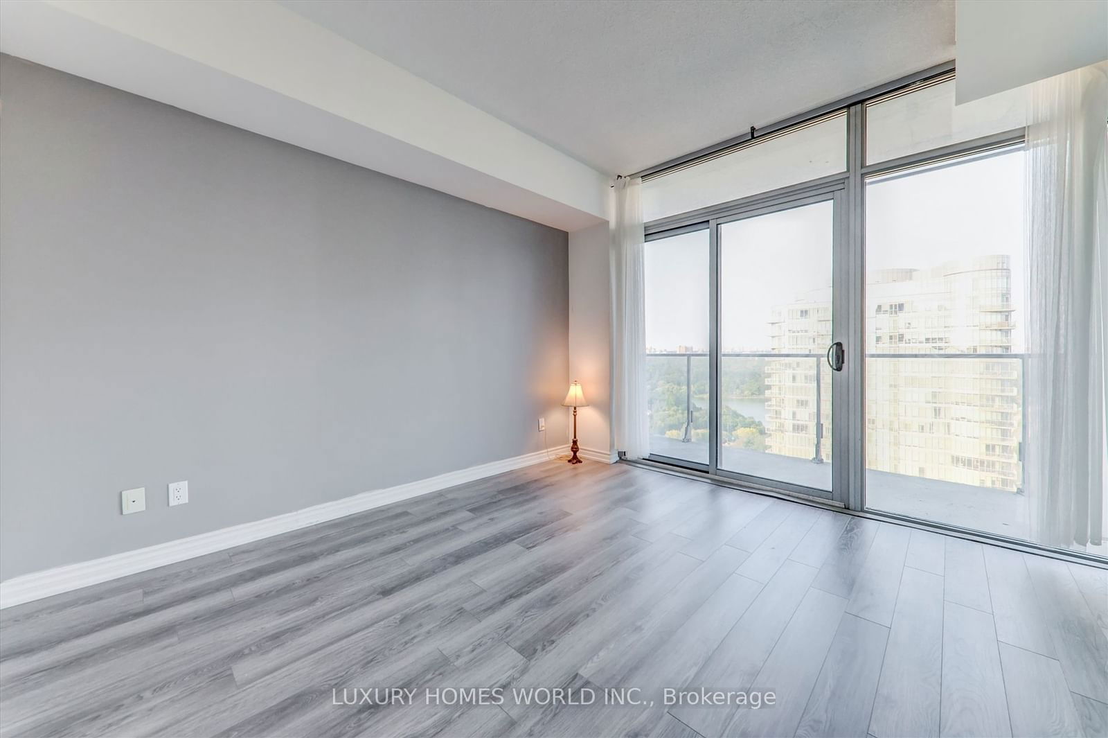 103 The Queensway Ave, unit 2401 for sale - image #16