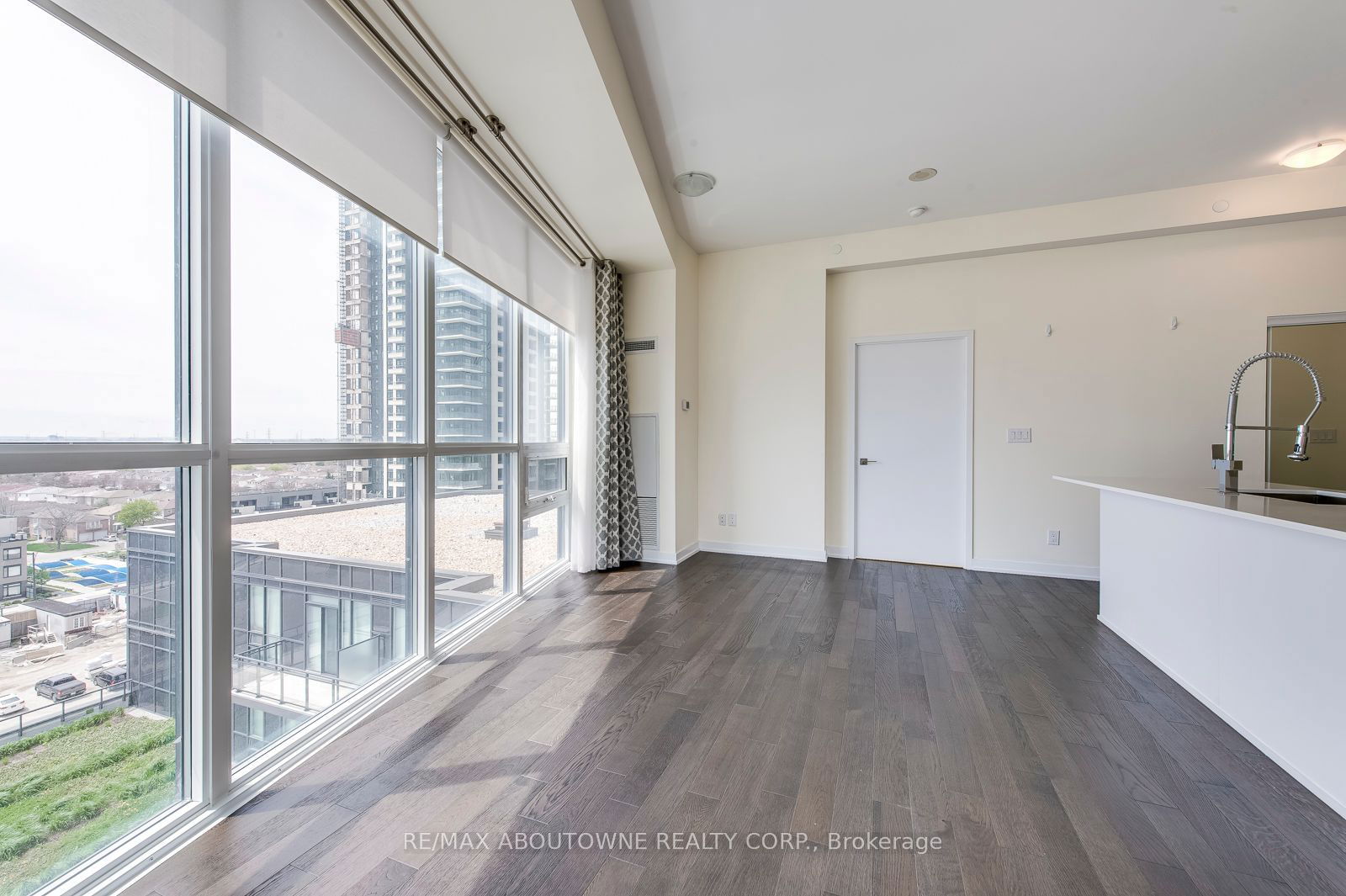 510 Curran Pl, unit 701 for rent