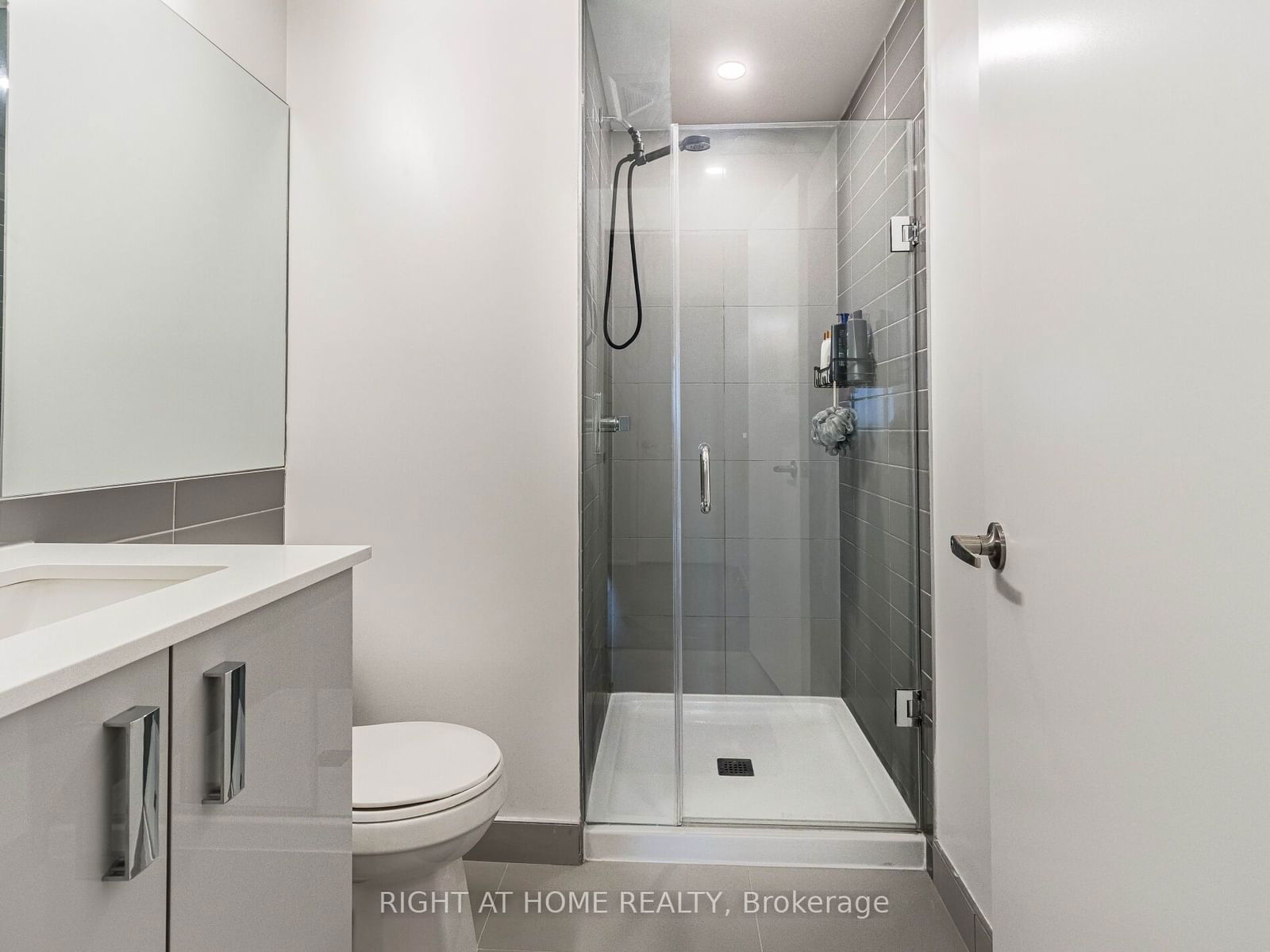 30 Gibbs Rd, unit 2206 for sale - image #17