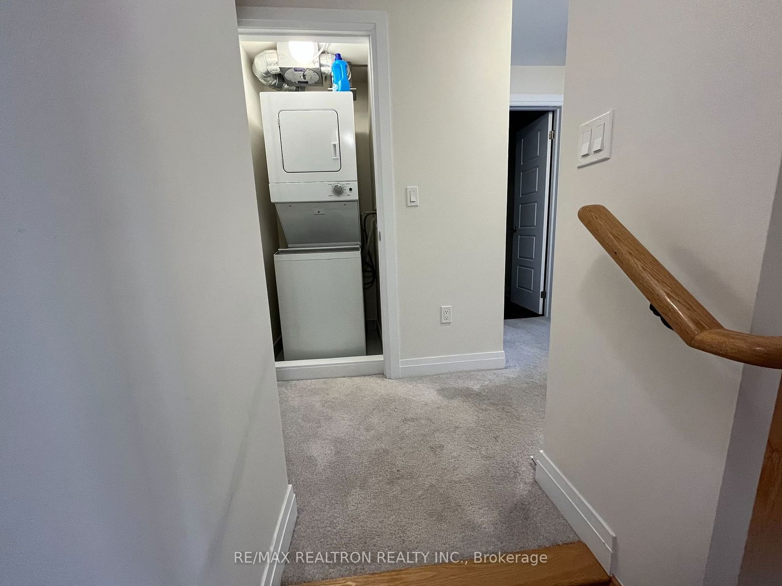 713 Lawrence Ave W, unit 10 for rent