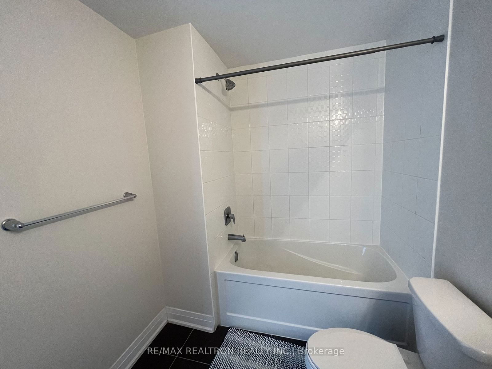 713 Lawrence Ave W, unit 10 for rent - image #12