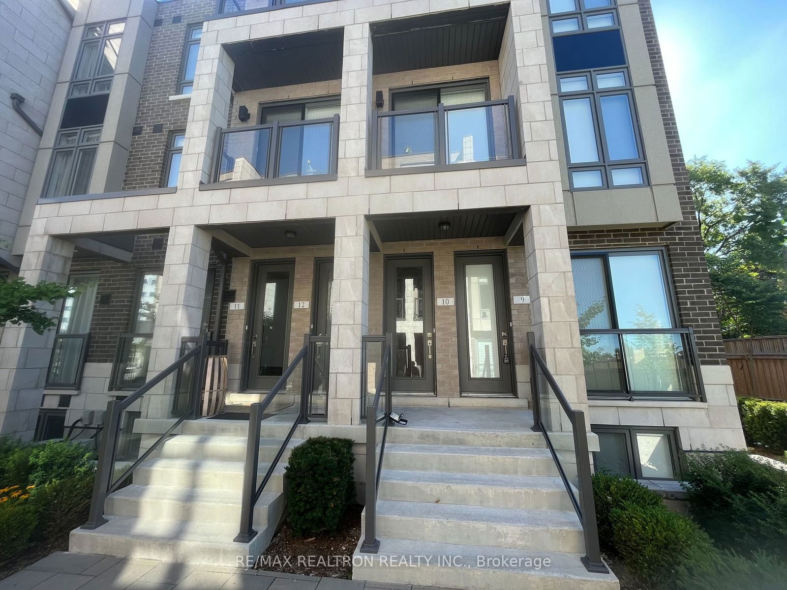 713 Lawrence Ave W, unit 10 for rent - image #2