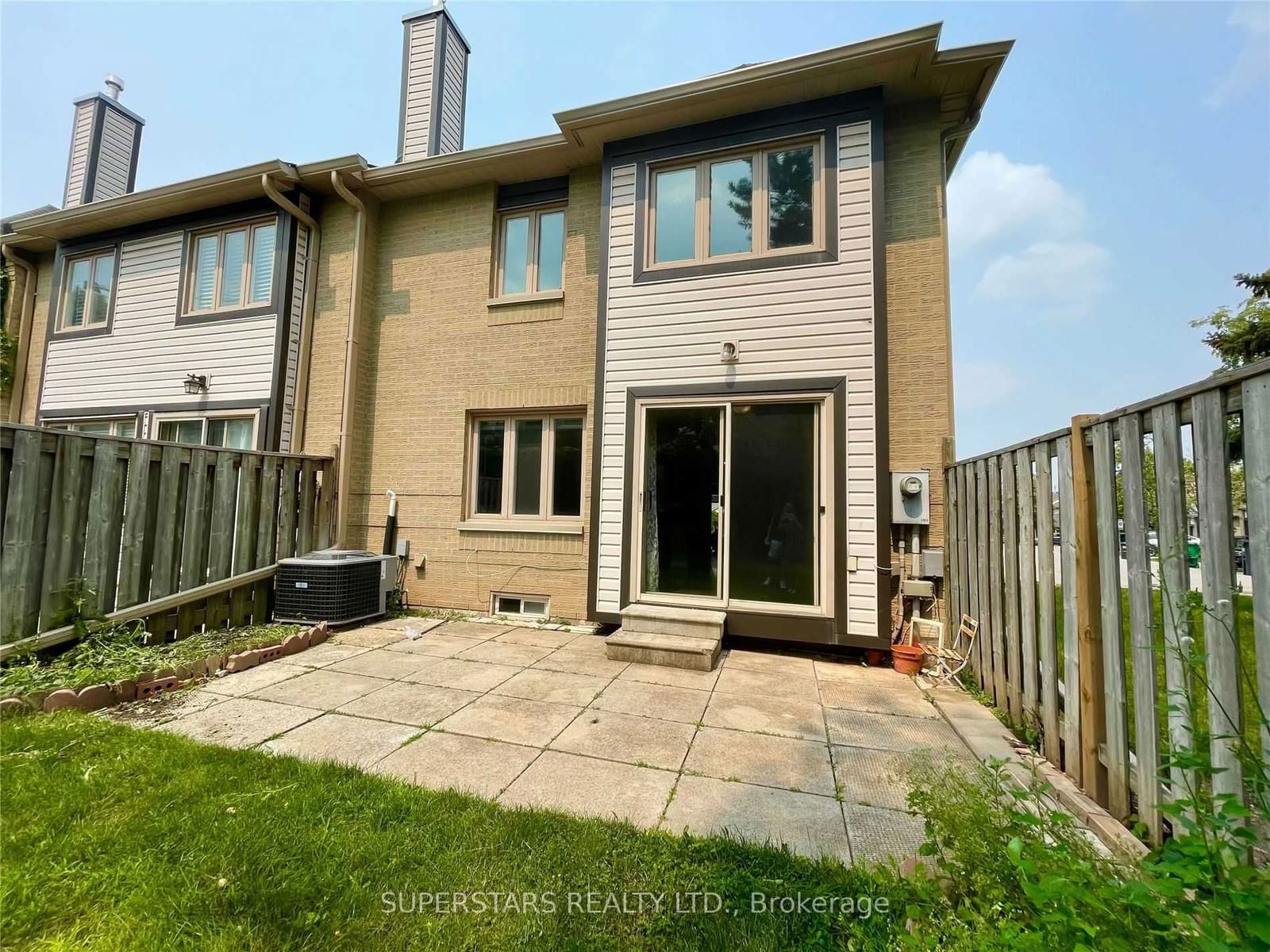 2275 Credit Valley Rd, unit 100 for rent - image #19