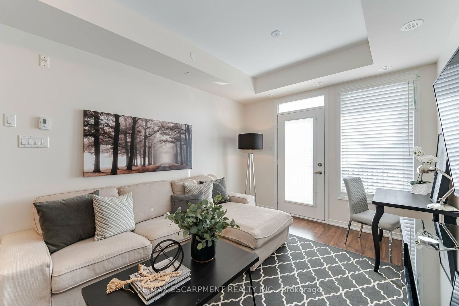 54 Sky Harbour Dr, unit 105 for sale - image #18