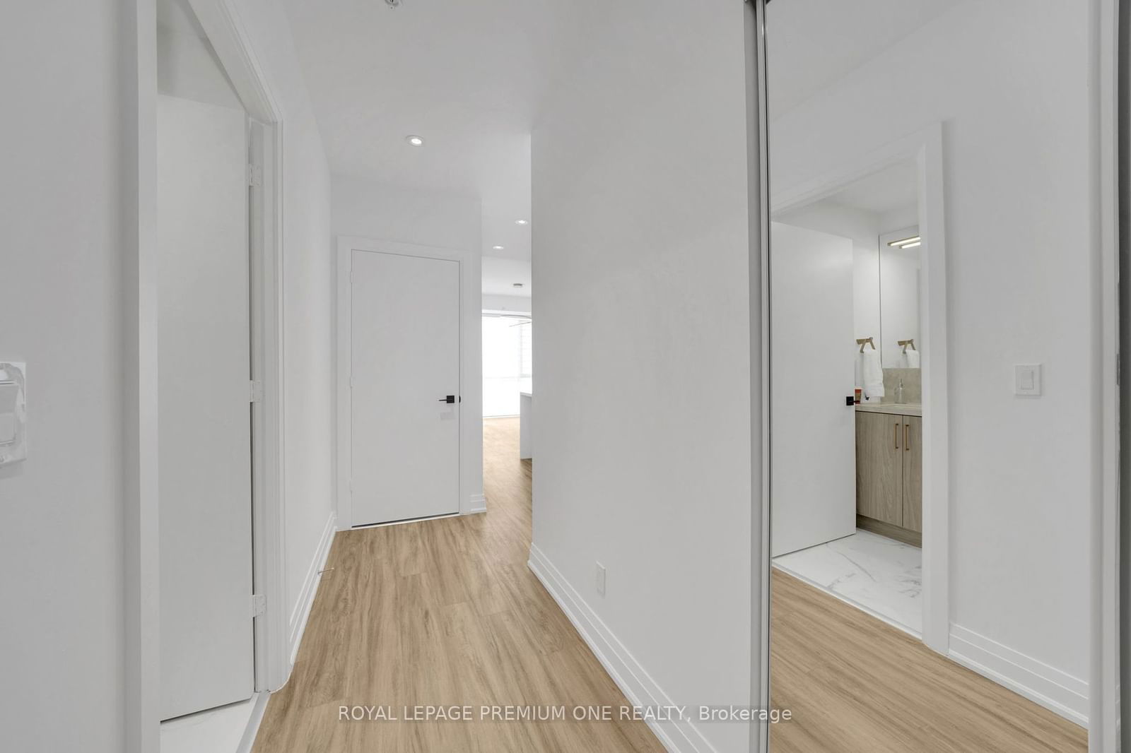 50 Ann St, unit 502 for rent - image #6