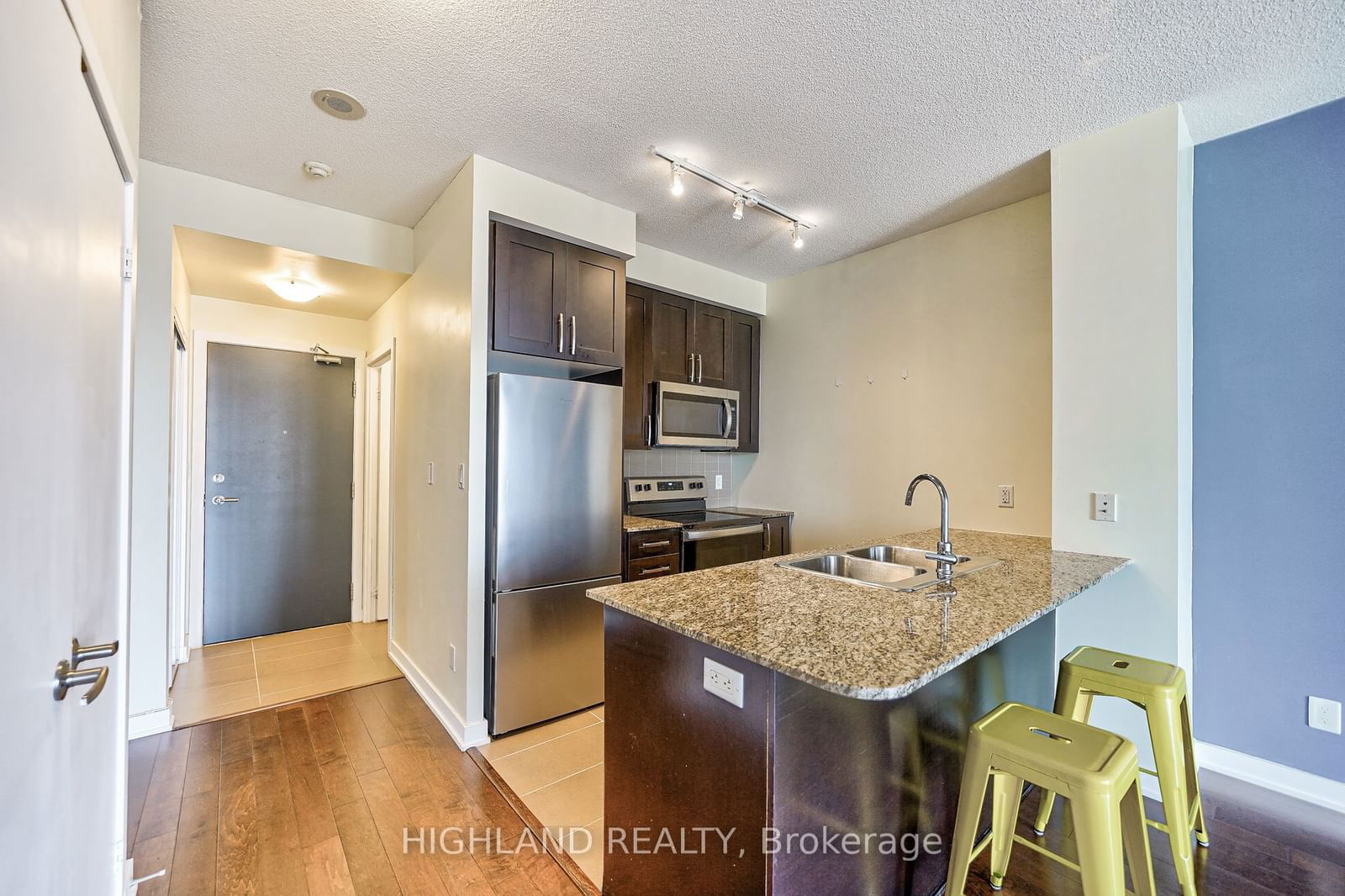 4070 Confederation Pkwy, unit 1803 for sale - image #10