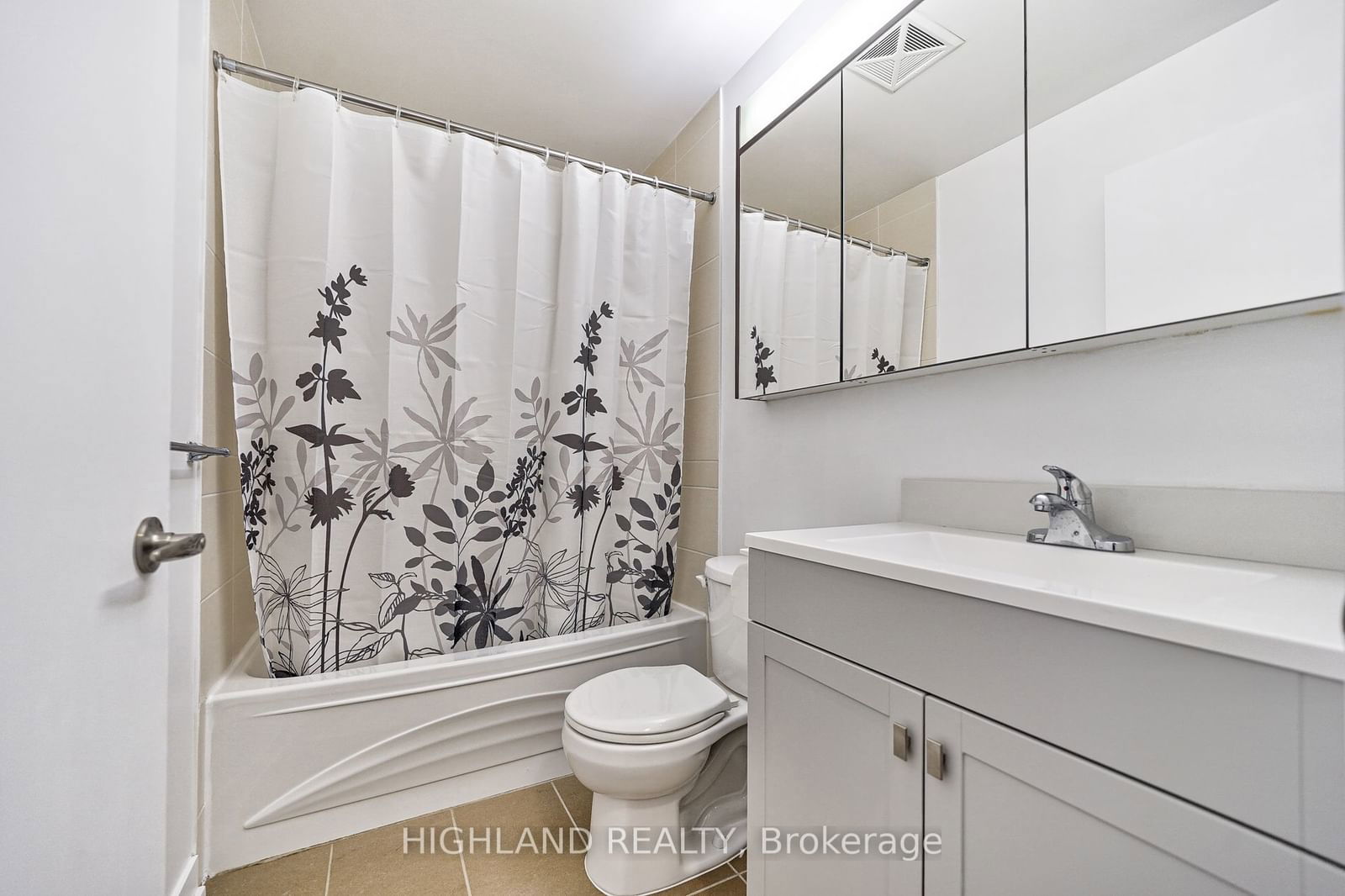 4070 Confederation Pkwy, unit 1803 for sale - image #9