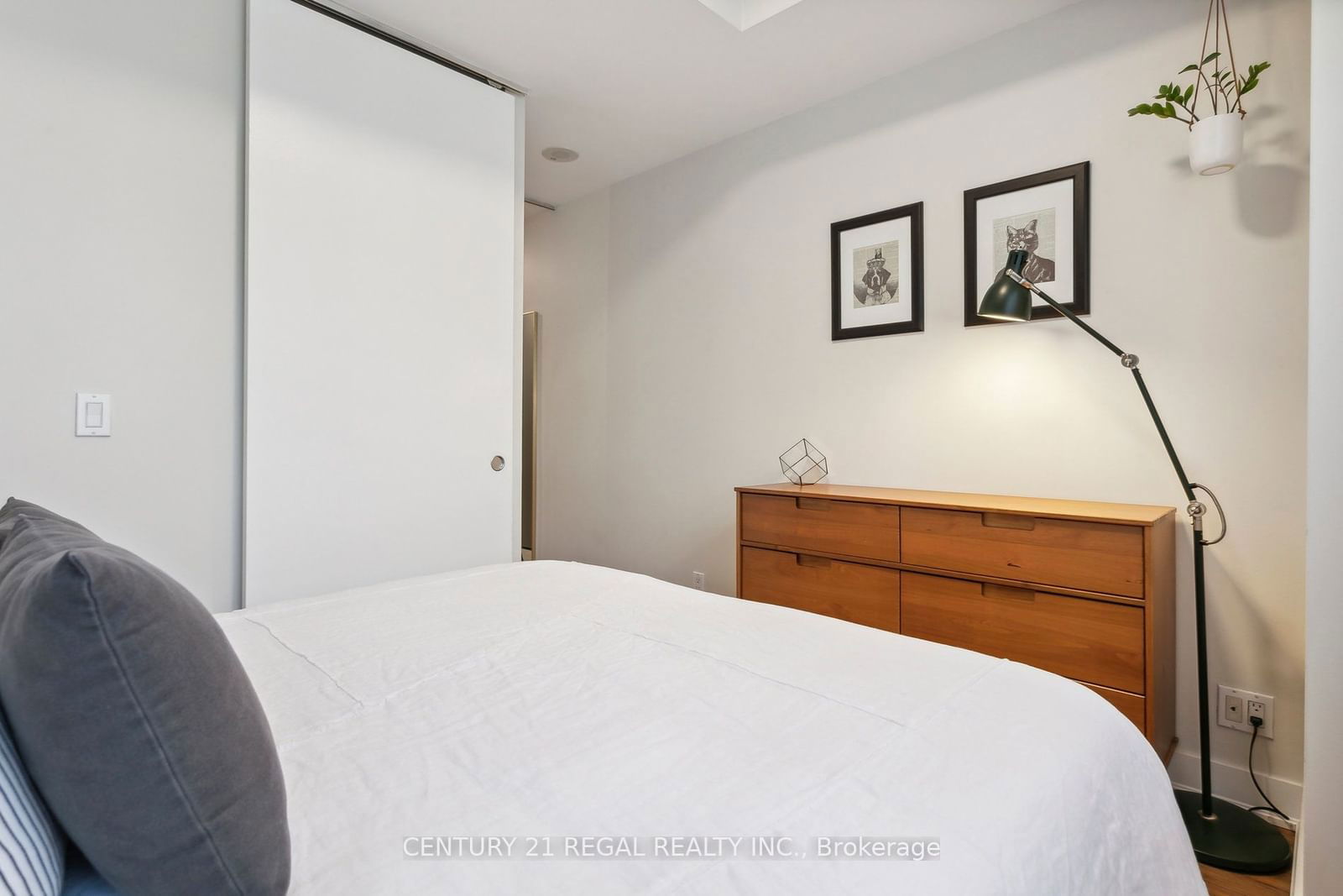 25 Ritchie Ave, unit 312 for sale - image #10