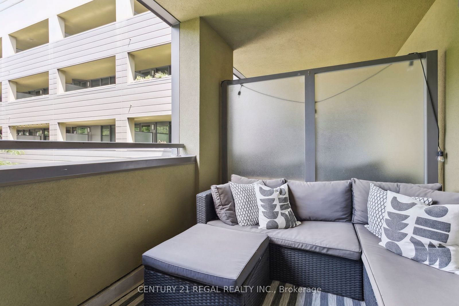 25 Ritchie Ave, unit 312 for sale - image #6