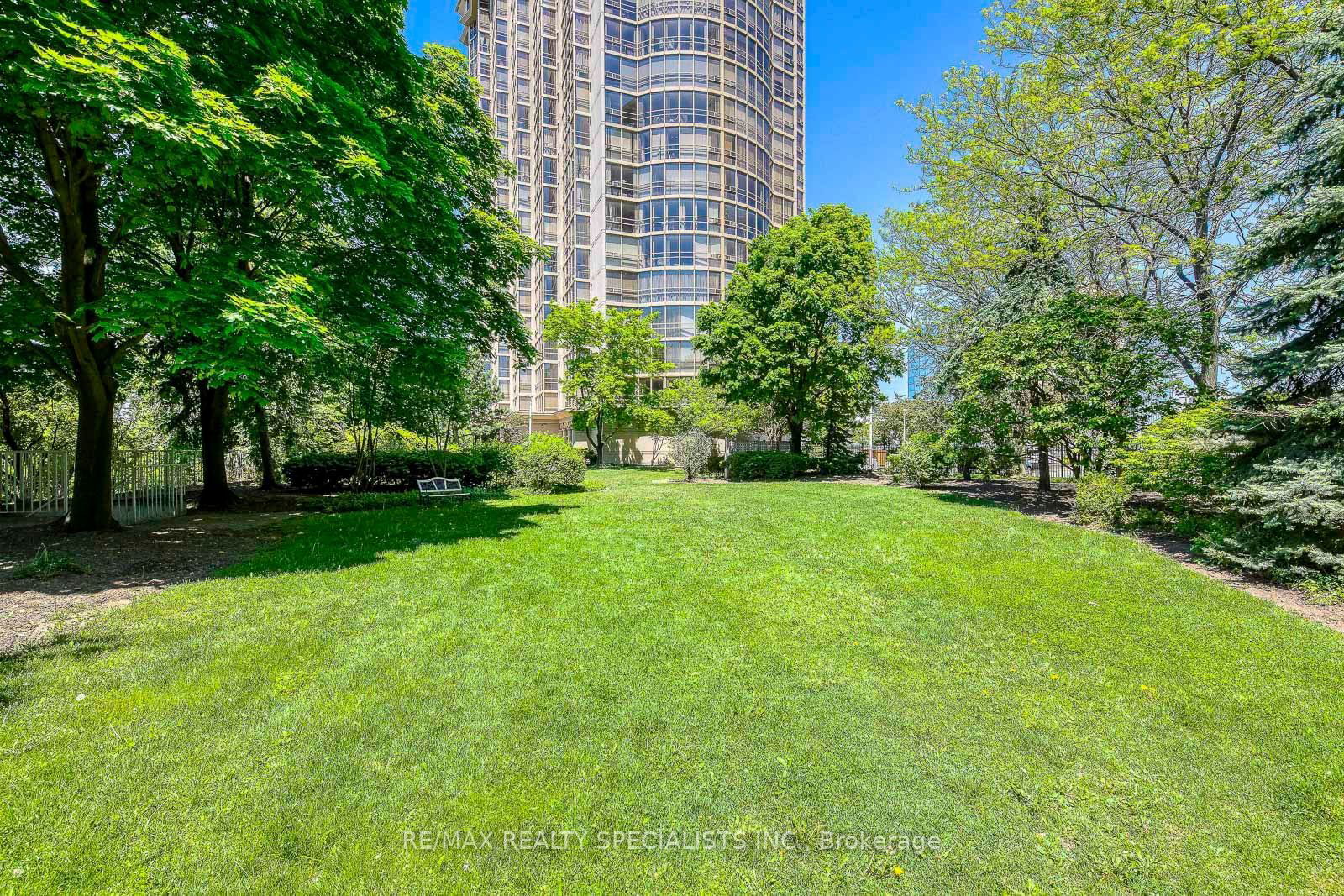 50 Eglinton Ave W, unit 403 for sale - image #40