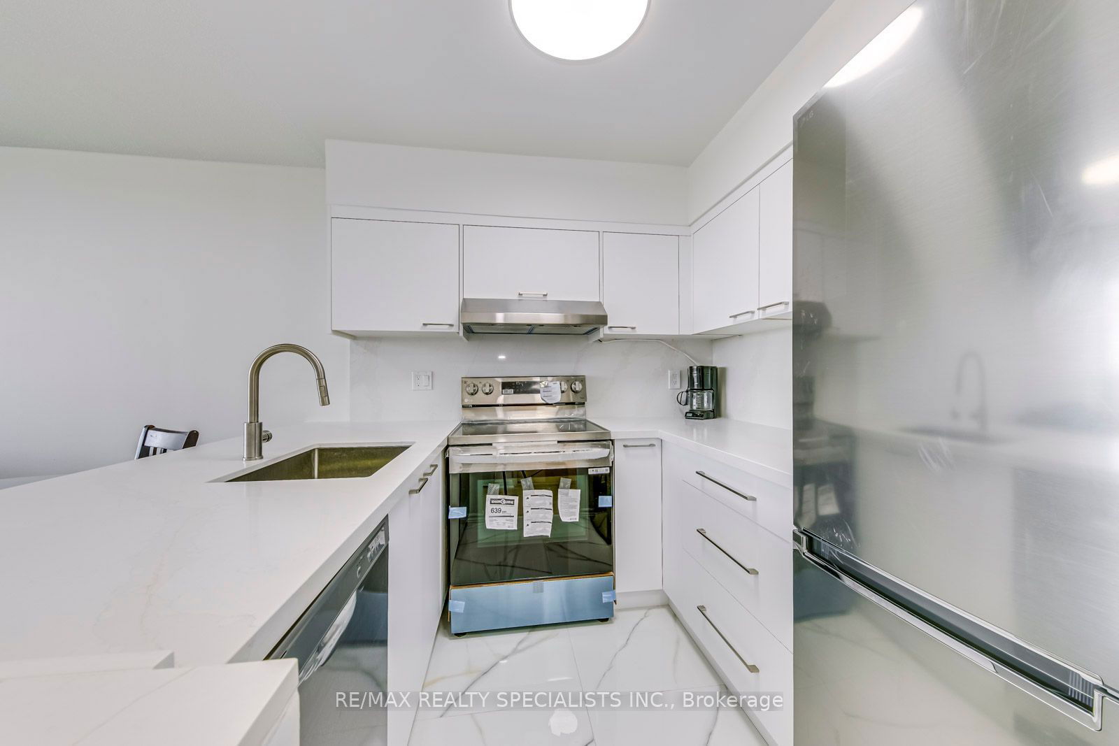 50 Kingsbridge Garden Circ W, unit 1013 for sale - image #11