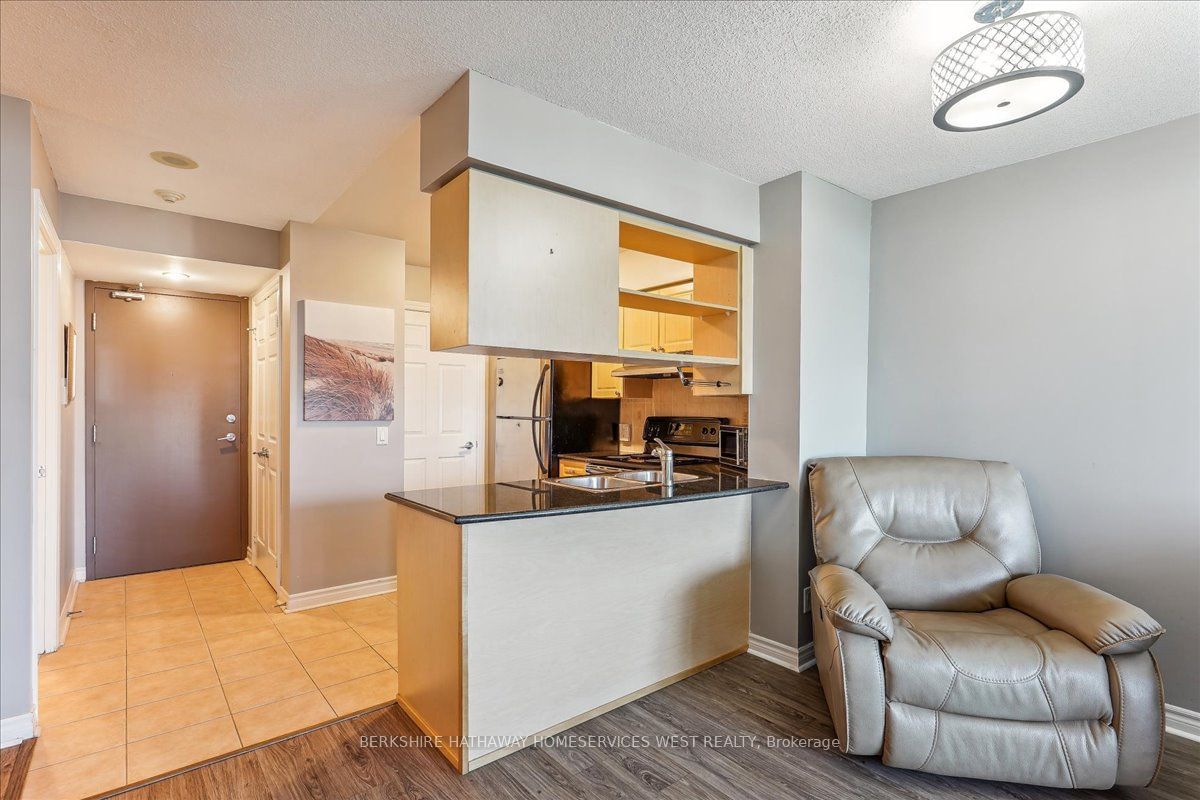 2365 Central Park Dr, unit 610 for rent - image #11